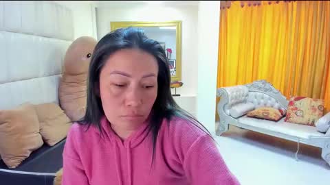 Snapshot of gaby_trent chatting on 12.09.24 gabriela online show from 12.09.24