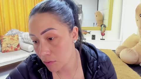 Snapshot of gaby_trent chatting on 12.19.24 gabriela online show from 12.19.24