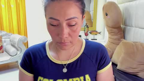 Snapshot of gaby_trent chatting on 01.16.25 gabriela online show from 01.16.25