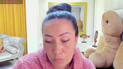 Snapshot of gaby_trent chatting on 01.30.25 gabriela online show from 01.30.25