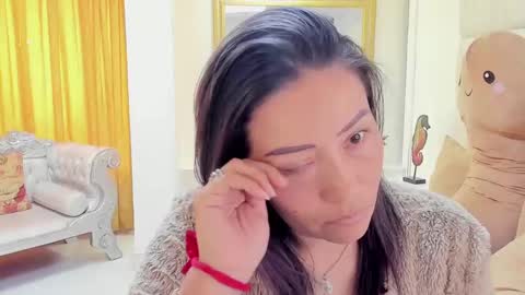 Snapshot of gaby_trent chatting on 02.04.25 gabriela online show from 02.04.25