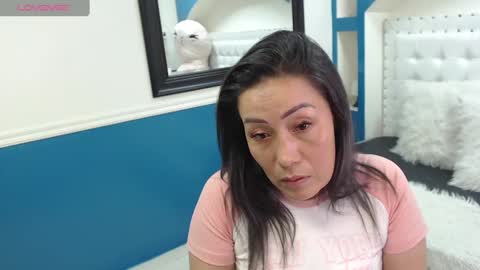 Snapshot of gaby_trent chatting on 02.15.25 gabriela online show from 02.15.25