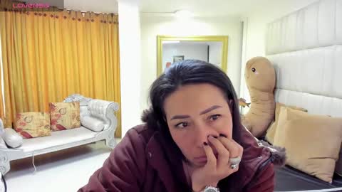 Snapshot of gaby_trent chatting on 02.27.25 gabriela online show from 02.27.25