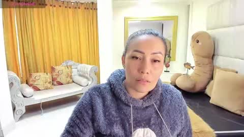 Snapshot of gaby_trent chatting on 02.28.25 gabriela online show from 02.28.25