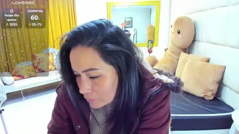 Snapshot of gaby_trent chatting on 03.04.25 gabriela online show from 03.04.25