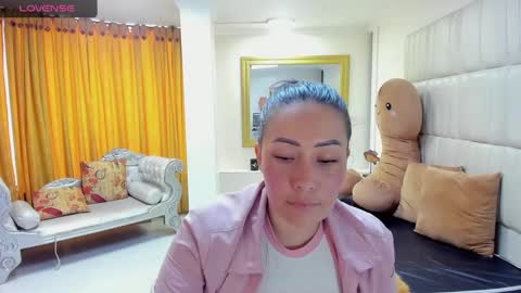 Snapshot of gaby_trent chatting on 03.05.25 gabriela online show from 03.05.25