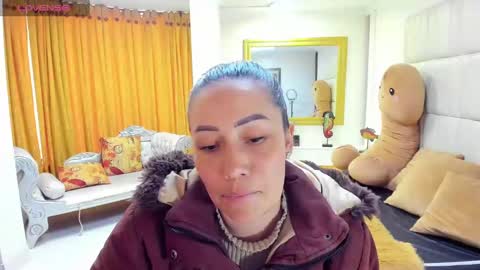 Snapshot of gaby_trent chatting on 03.12.25 gabriela online show from 03.12.25