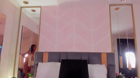 Gaby online show from 12.19.25