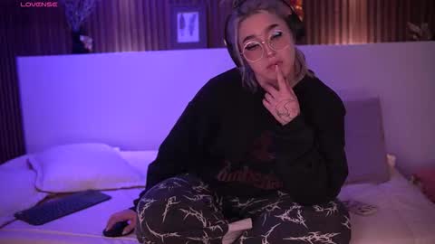 Snapshot of gabyrose9 chatting on 02.05.26 gabyrose9 online show from 02.05.26