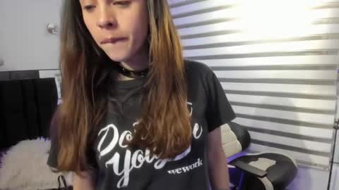 Snapshot of gabys_davisx chatting on 02.22.25 Gabby online show from 02.22.25