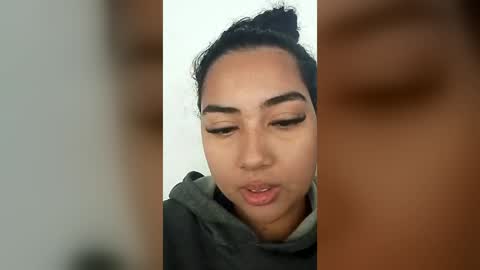 Snapshot of gabyzinha85794 chatting on 07.13.26 gabyzinha85794 online show from 07.13.26