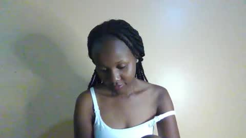 Snapshot of gada_charm chatting on 03.06.25 Gada online show from 03.06.25
