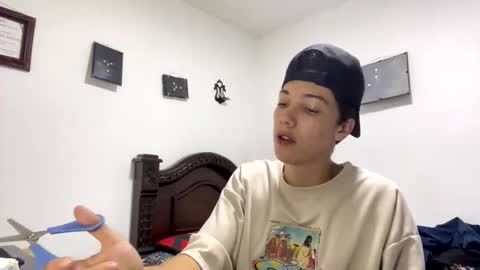 Snapshot of gadiel_sex chatting on 10.28.25 gadiel_sex online show from 10.28.25