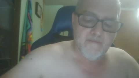 Snapshot of gadude45 chatting on 10.08.25 gadude45 online show from 10.08.25