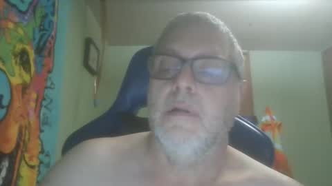 Snapshot of gadude45 chatting on 10.29.25 gadude45 online show from 10.29.25