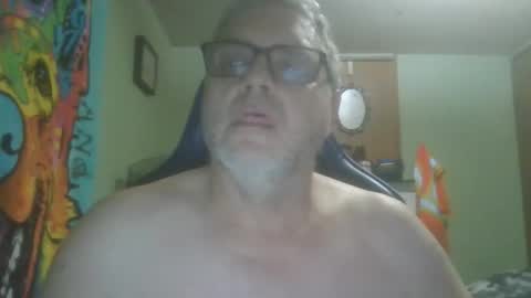 Snapshot of gadude45 chatting on 11.10.25 gadude45 online show from 11.10.25