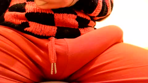 Snapshot of gae89tano chatting on 02.19.26 gae89tano online show from 02.19.26