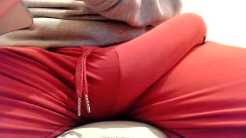 Snapshot of gae89tano chatting on 04.27.26 gae89tano online show from 04.27.26