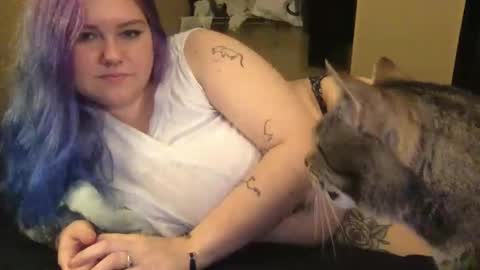 Snapshot of gaebaetae chatting on 02.10.25 Eryn online show from 02.10.25