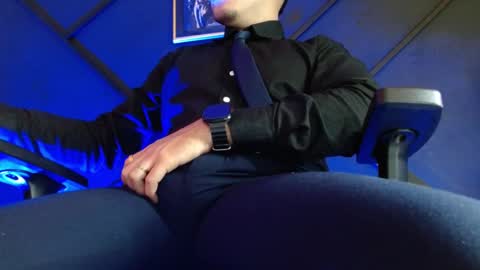 Snapshot of gael_williams3 chatting on 02.19.25 gael_williams3 online show from 02.19.25