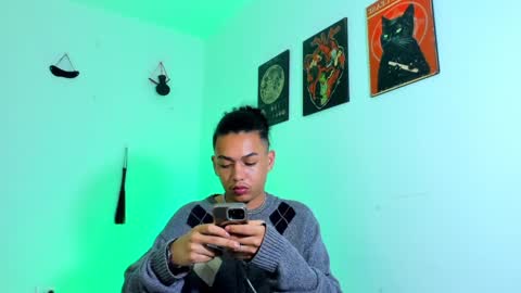 Gael Conner online show from 12.28.24