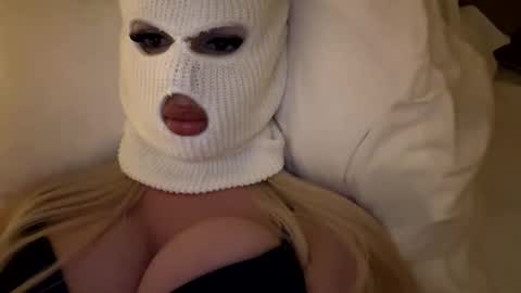 Snapshot of gaia_brv chatting on 05.10.26 Feetbaabe online show from 05.10.26