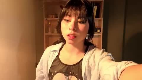 Snapshot of gaia_joness chatting on 10.14.25 gaia_joness online show from 10.14.25