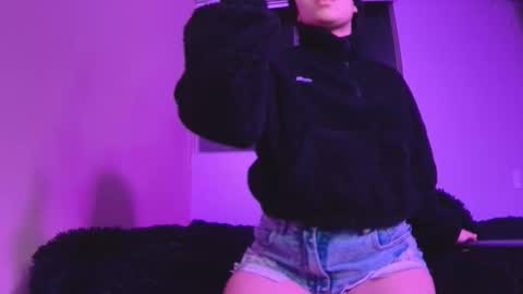 gaia_sweet_ online show from 09.20.25