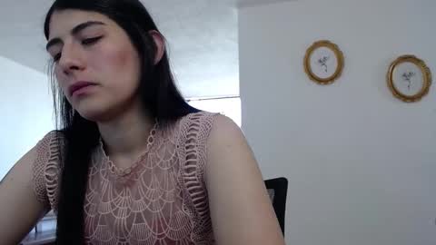 Snapshot of gaitan4 chatting on 01.22.25 gaitan4 online show from 01.22.25