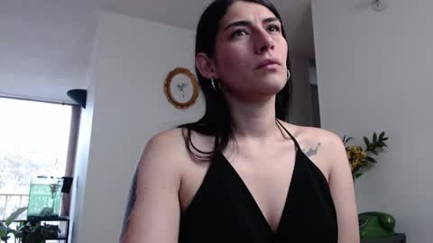 Snapshot of gaitan4 chatting on 01.28.25 gaitan4 online show from 01.28.25