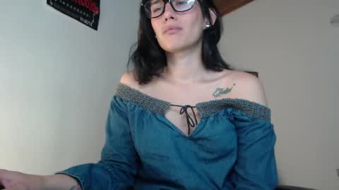 Snapshot of gaitan4 chatting on 05.22.26 gaitan4 online show from 05.22.26