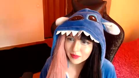 Snapshot of gakomenoshida chatting on 07.17.26 Kate 3 online show from 07.17.26