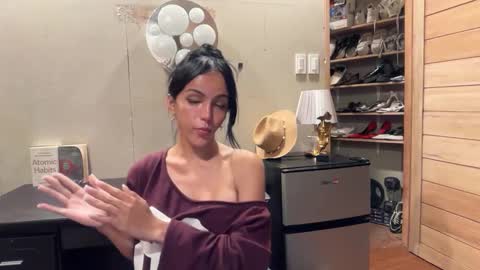 Snapshot of galileii chatting on 11.24.25 galileii online show from 11.24.25