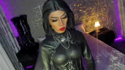 Snapshot of ganexxxx chatting on 01.16.25 MISSANN online show from 01.16.25