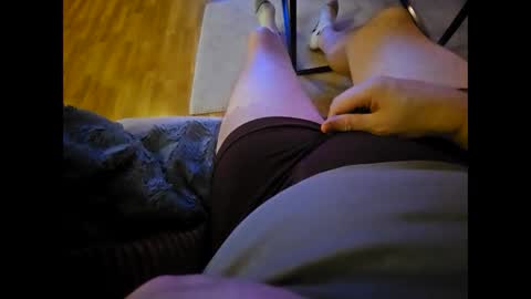 Snapshot of garbis11 chatting on 01.17.25 garbis11 online show from 01.17.25