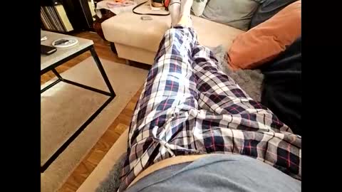 Snapshot of garbis11 chatting on 09.14.25 garbis11 online show from 09.14.25