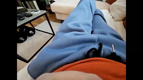 garbis11 online show from 11.28.25