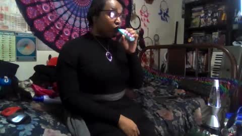 Gardenia online show from 11.29.25