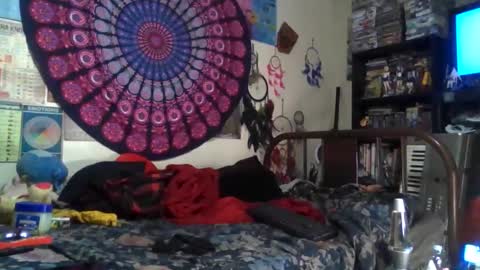 Gardenia online show from 12.16.25