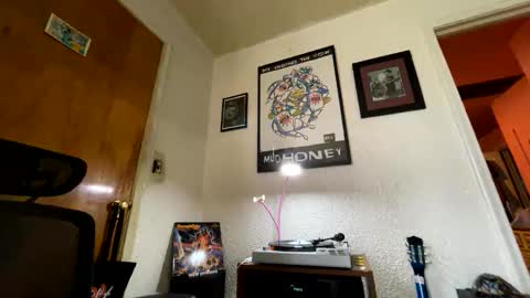 Snapshot of garypumpt chatting on 12.05.25 marvin pumpt online show from 12.05.25