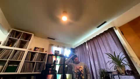 Snapshot of garypumpt chatting on 12.22.25 marvin pumpt online show from 12.22.25