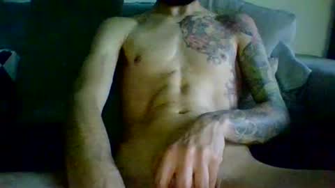 Snapshot of garyreal1990 chatting on 04.08.26 garyreal1990 online show from 04.08.26