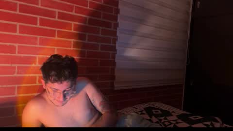 Snapshot of garyy333 chatting on 09.24.25 Gary online show from 09.24.25