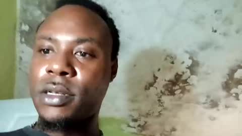 Snapshot of gatchya69 chatting on 02.04.25 Blackhawk11 online show from 02.04.25