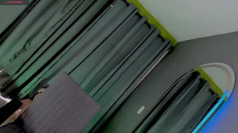 Vnecis Marn online show from 01.07.25