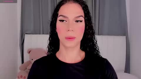 Vnecis Marn online show from 09.14.25