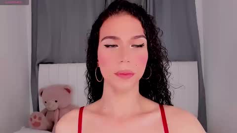 Vnecis Marn online show from 09.18.25