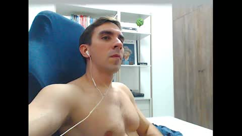 gatosarado23 online show from 10.24.25