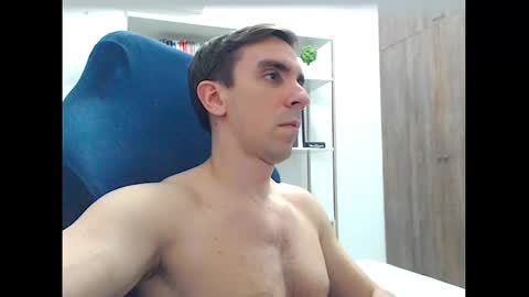 gatosarado23 online show from 10.26.25