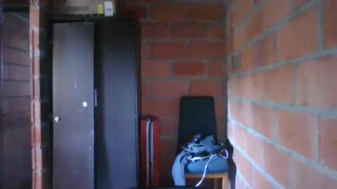 Snapshot of gattitosexy_95 chatting on 02.20.25 gattitosexy_95 online show from 02.20.25